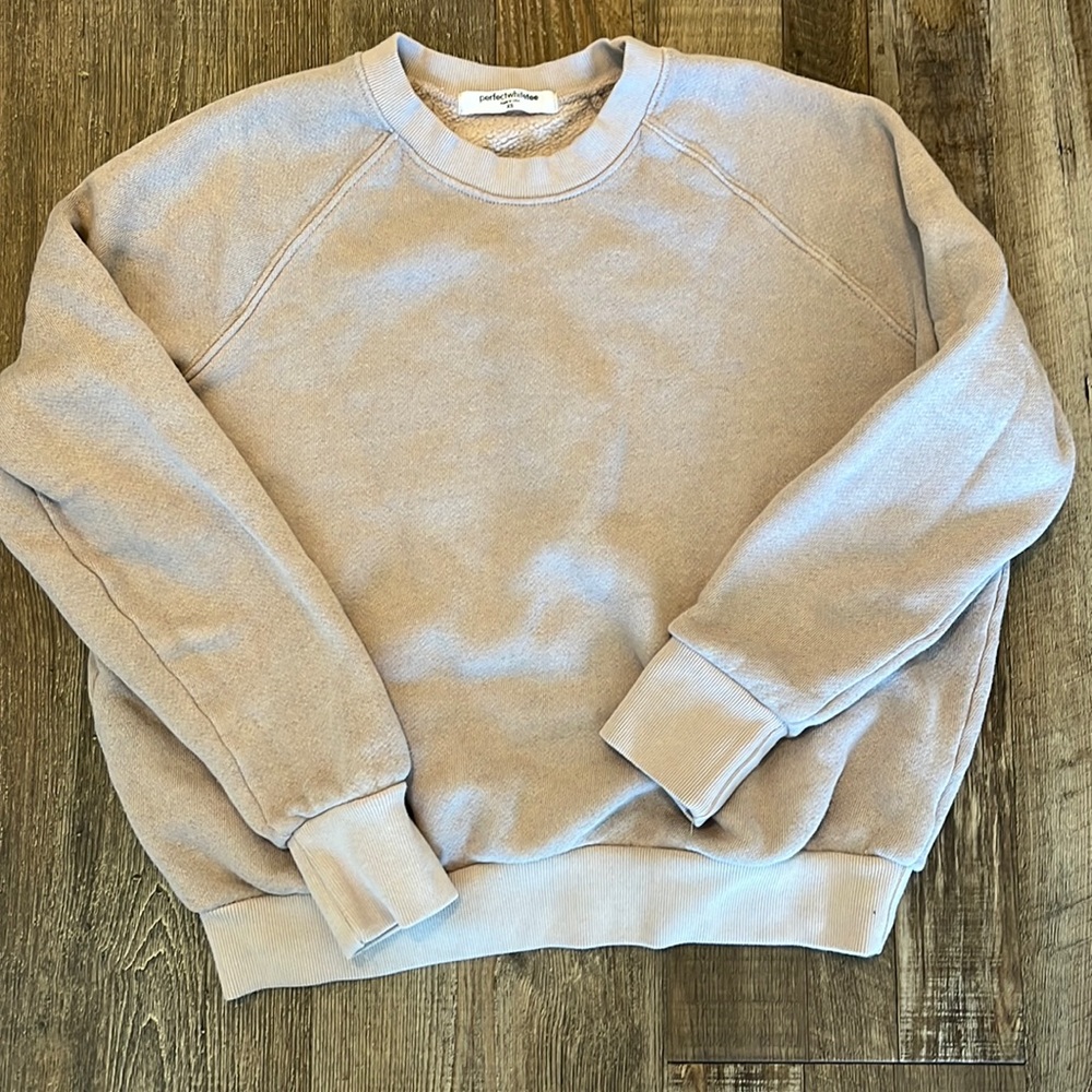 perfectwhitetee sweatshirt XS